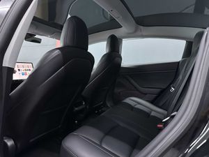 Tesla Model 3 Long Range Dual Motor 18.900€ neto - Foto 9