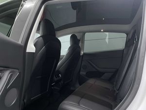 Tesla Model Y Long Range Dual Motor - Foto 9