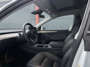 Tesla Model Y Long Range Dual Motor - Foto 8