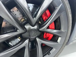 Tesla Model S Plaid 1020hp Carbon Ceramic Brakes FSD 74.300e neto - Foto 24