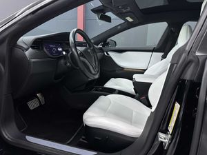 Tesla Model  S Performance Dual Motor Raven FSD 38.700e neto Dual Motor Performance Raven FSD - Foto 9