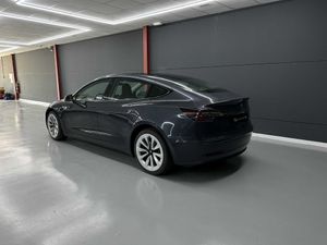 Tesla Model 3 Long Range Dual Motor 26.350€ neto - Foto 4