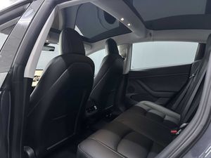 Tesla Model 3 Long Range Dual Motor 26.350€ neto - Foto 9