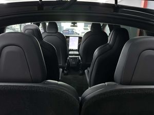Tesla Model X Long Range Raven 6 seats FSD 41.200e neto - Foto 11