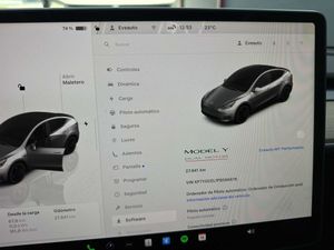 Tesla Model Y Dual Motor Performance - Foto 12