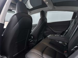 Tesla Model 3 Long Range Dual Motor EAP 23.550€ neto - Foto 9