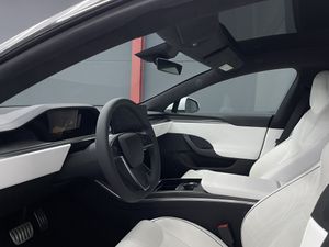 Tesla Model S Plaid 1020hp Tri Motor full PPF 63.500e neto - Foto 9