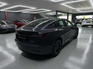 Tesla Model 3 Dual Motor Performance 30.490e neto - Foto 5