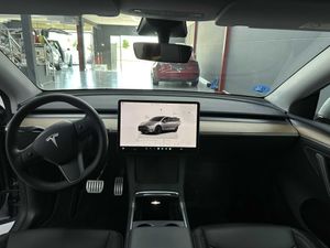 Tesla Model Y Performance Dual Motor 32.800 neto FSD - Foto 11