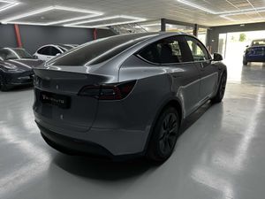 Tesla Model Y RWD 32.850e neto RWD tracción trasera - Foto 5