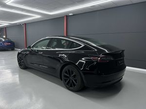 Tesla Model 3 Long Range Dual Motor FSD 19.400€ neto - Foto 5