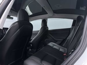 Tesla Model 3 Standard Range Plus RWD 18.100e neto - Foto 10