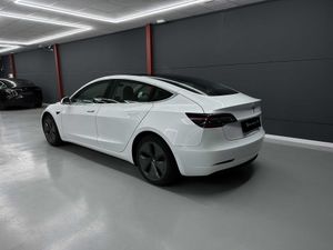 Tesla Model 3 Standard Range Plus RWD 18.100e neto - Foto 4