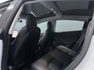 Tesla Model 3 Standard Range Plus RWD FSD 19.750e neto - Foto 9