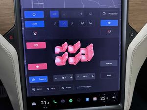 Tesla Model X Long Range Plus Raven 6 seats 37.100e neto - Foto 14