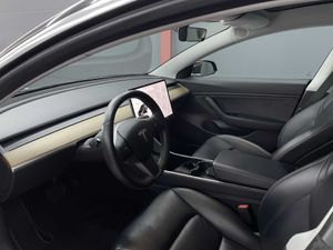 Tesla Model 3 Standard Range Plus RWD 19.400e neto - Foto 8