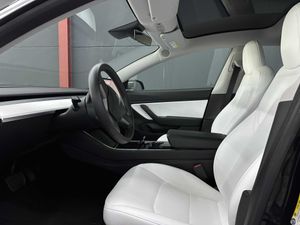 Tesla Model 3 Standard Range Plus RWD 20.570e neto - Foto 8