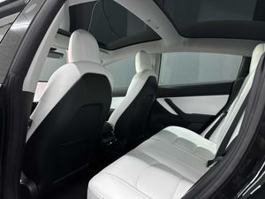 Tesla Model 3 Standard Range Plus RWD 20.570e neto - Foto 9