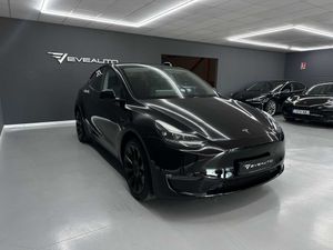 Tesla Model Y Long Range Dual Motor EAP 29.600€ neto - Foto 7