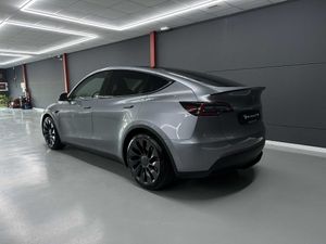 Tesla Model Y Performance Dual Motor 34.600 neto EAP - Foto 4