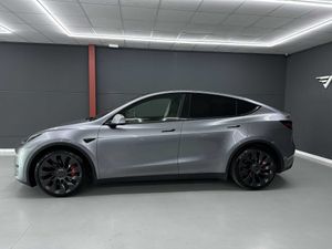 Tesla Model Y Performance Dual Motor 34.600 neto EAP - Foto 3