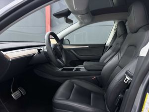 Tesla Model Y Performance Dual Motor 34.600 neto EAP - Foto 8
