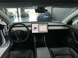 Tesla Model 3 Standard Range Plus RWD bateria LFP y FSD 21.400e neto - Foto 10