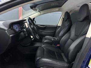 Tesla Model X 90D Dual Motor 6s 23.000e neto - Foto 8
