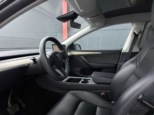 Tesla Model Y RWD 26.860e neto - Foto 8