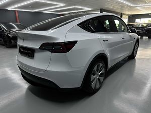 Tesla Model Y RWD Premium 26.360e neto - Foto 5