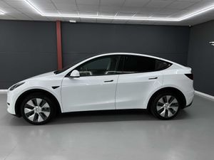 Tesla Model Y RWD Premium 26.360e neto - Foto 3