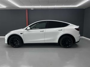Tesla Model Y Long Range Dual Motor 28.840€ neto - Foto 3