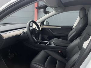 Tesla Model Y Long Range Dual Motor 28.840€ neto - Foto 9