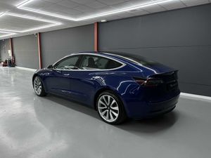 Tesla Model 3 Long Range Dual Motor 21.000€ neto - Foto 4