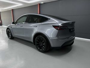 Tesla Model Y Long Range Dual Motor EAP 32.980€ neto - Foto 4