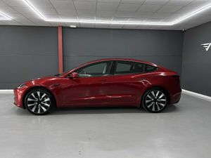 Tesla Model 3 RWD Highland Premium - Foto 3