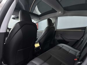 Tesla Model 3 RWD Highland Premium - Foto 9