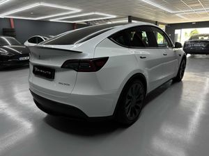 Tesla Model Y Performance Dual Motor bola remolque - Foto 6