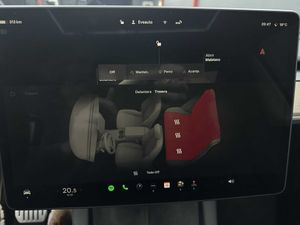 Tesla Model Y Performance Dual Motor - Foto 13