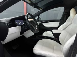 Tesla Model X Dual Motor Gran Autonomía FSD 6 plazas - Foto 8