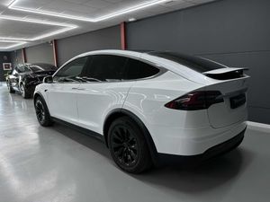 Tesla Model X Dual Motor Gran Autonomía FSD 6 plazas - Foto 4