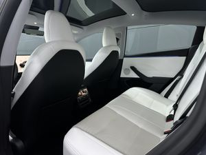 Tesla Model 3 RWD Premium 30.490e neto - Foto 6