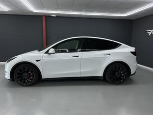 Tesla Model Y Performance Dual Motor 31.300 neto FSD - Foto 3