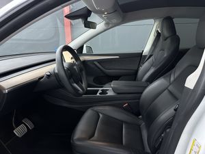 Tesla Model Y Performance Dual Motor 31.300 neto FSD - Foto 8