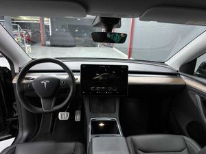 Tesla Model Y Dual Motor Performance EAP 35.450e neto - Foto 10