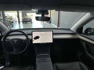 Tesla Model Y RWD Premium 26.360e neto - Foto 11