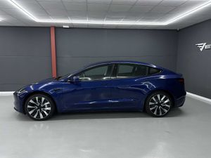 Tesla Model 3 RWD trasera acabado Premium - Foto 3
