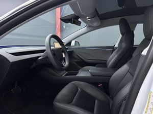 Tesla Model 3 RWD trasera acabado Premium - Foto 9