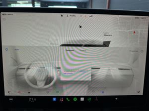 Tesla Model Y Dual Motor Gran Autonomía AP Mejorado - Foto 9