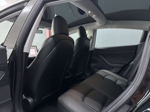 Tesla Model 3 Standard Range Plus RWD 18.590e neto - Foto 5